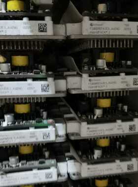 英飞凌FS800R07A2E3-A4ENG【侨报商行】