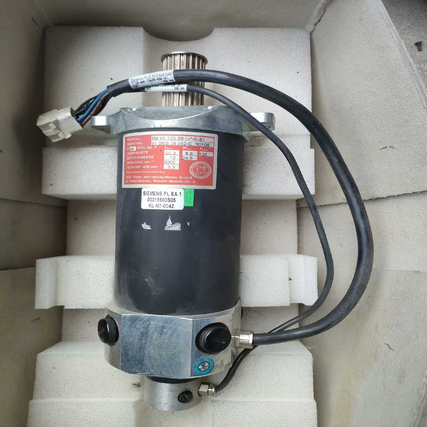议价二手西门子BB 96.125.69-VN5-S1电机，不会测