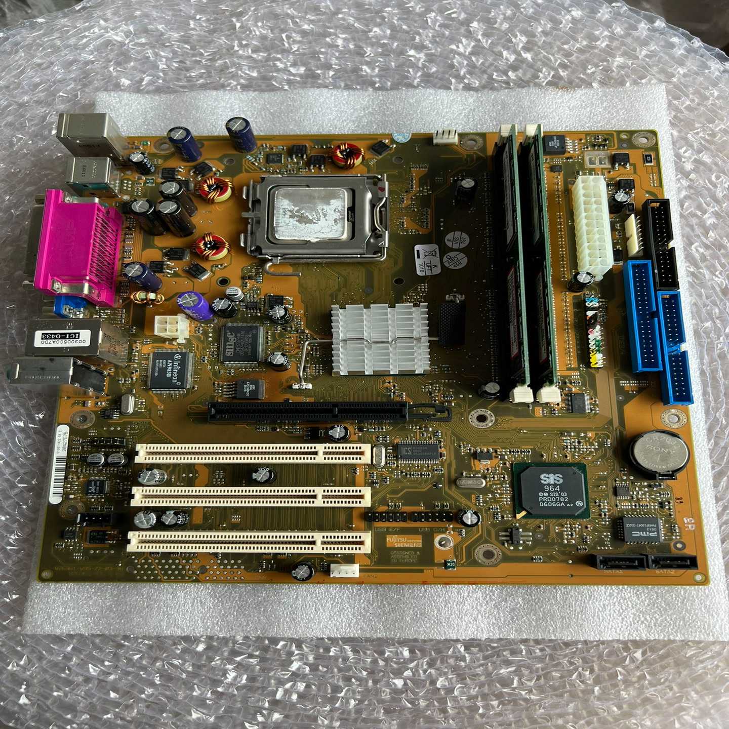 (询价)富士通 D1961-A22 GS2  送CPU内存 设