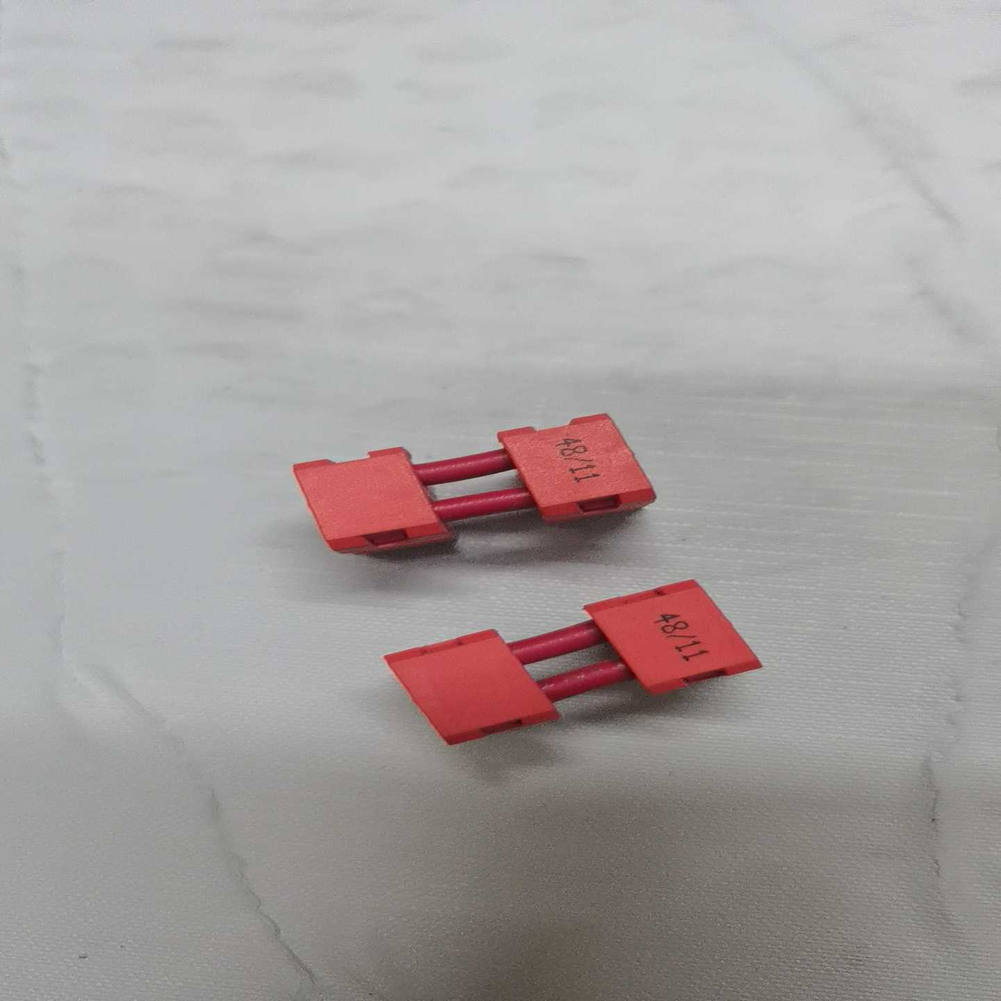 S120驱动器配件24v电源插头红色跳线，的剩一只~询价