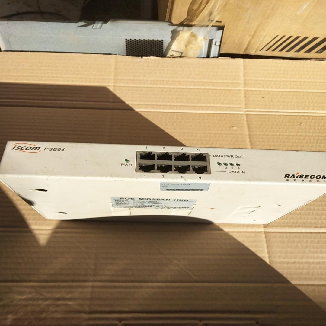 瑞斯康达psE04交换机，成色如图~询价