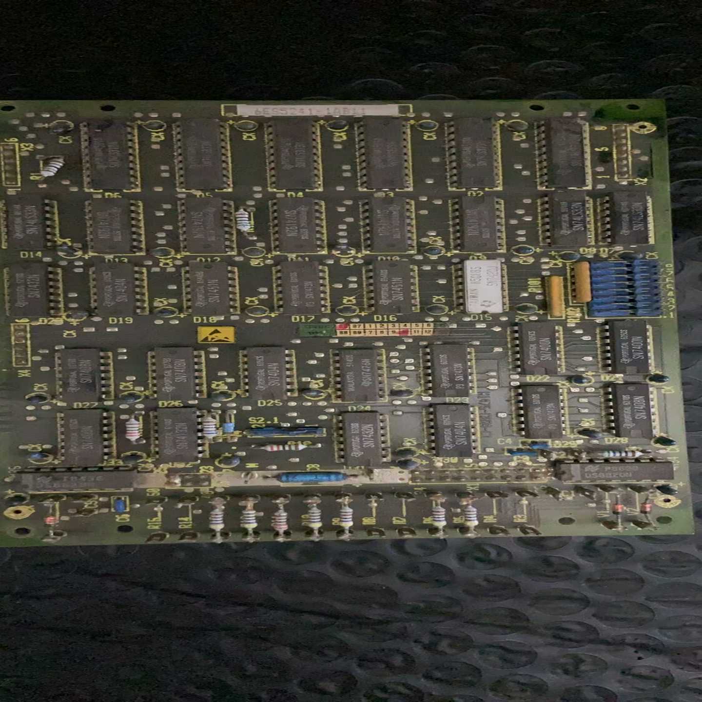 成色不错6ES5241-1AB11 6ES5 241-1AB~询价