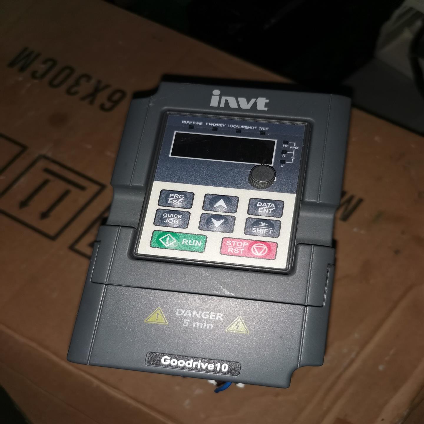 英辉腾变频器GD10-0R7G-S2-B，功能，实物图片（佳毅工控）