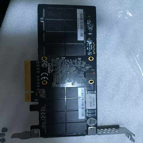 SK Direct-io G4i 3200GB固态加速卡 3[浩蓉商户]