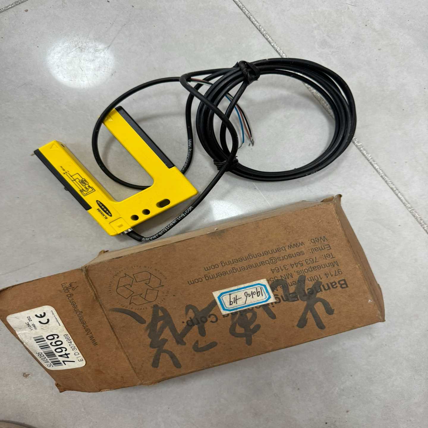 美国BANNER/邦纳金属 槽形传感器  SLM30B6--议价商品