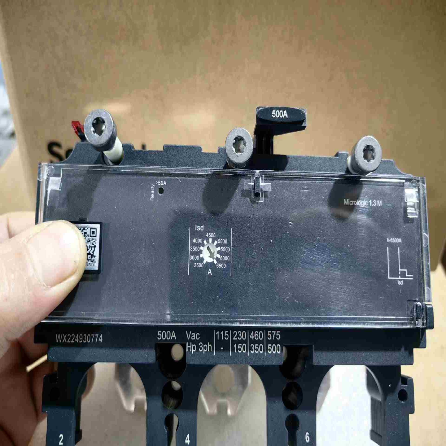 MIC1.3M 500A 3P 新产品C6331M50~询价