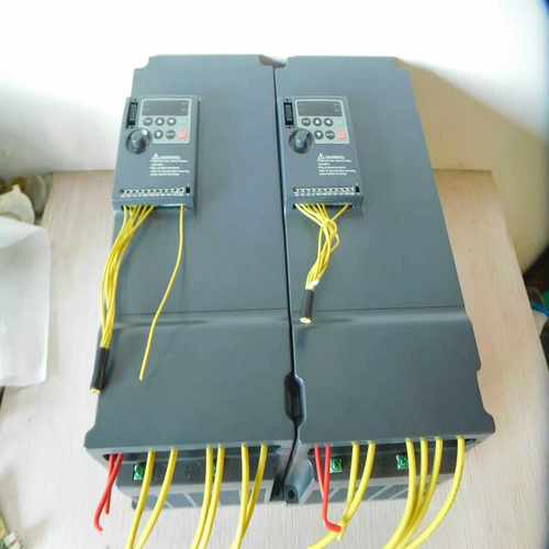 【星慕电子】 上海众辰变频器NZ200-15G/18.5P-4 38