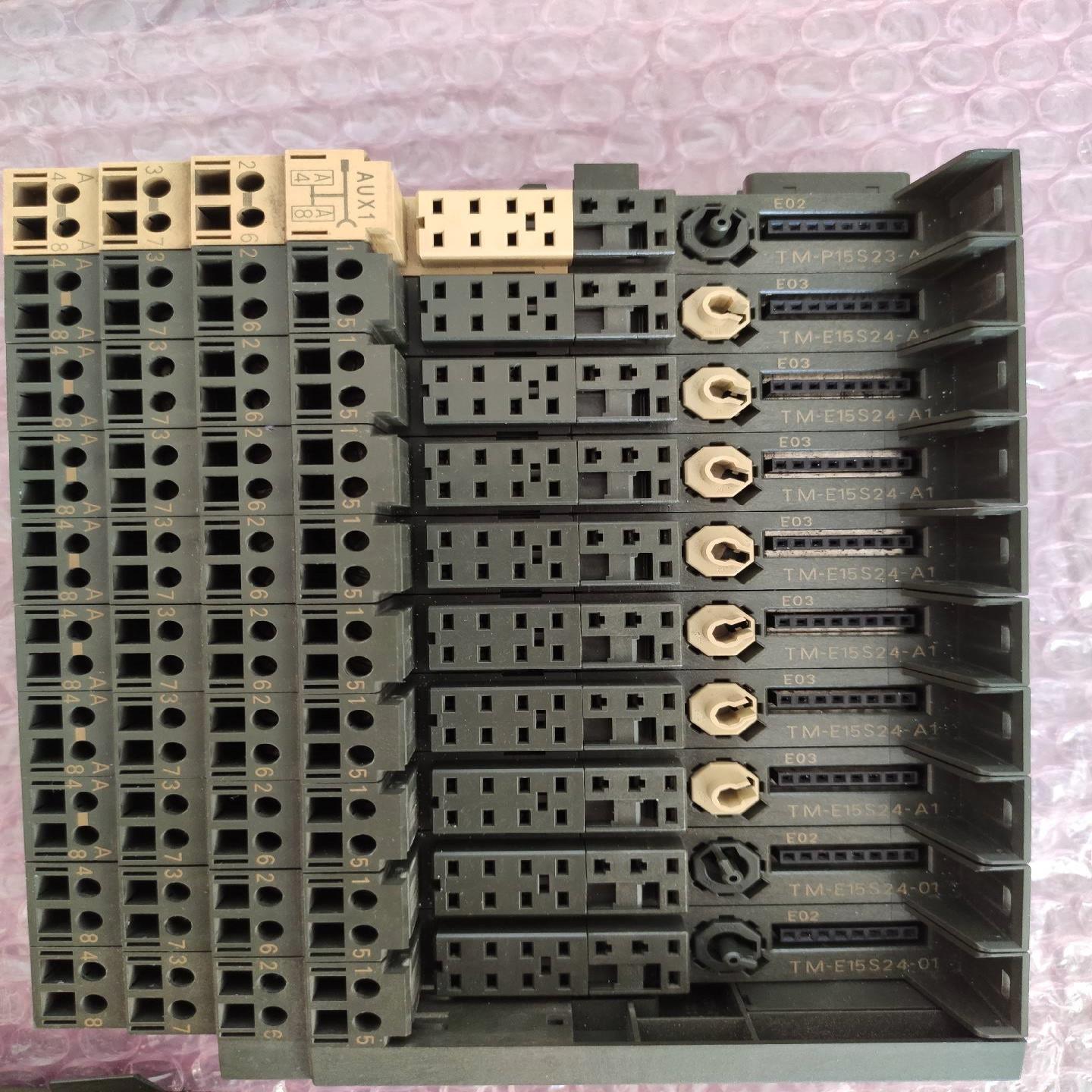 TM-E15S24-A1    6ES7193-4CA20-~询价