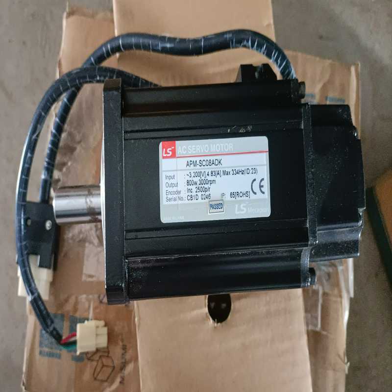 LS伺服电机,APM-SCO8ADK,成色如图,现货多个,看【鑫鑫商