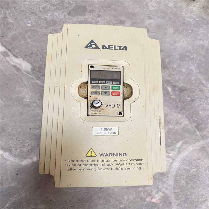 (询价)VFD075M43A 台达变频器7.5kw 功能 实物图