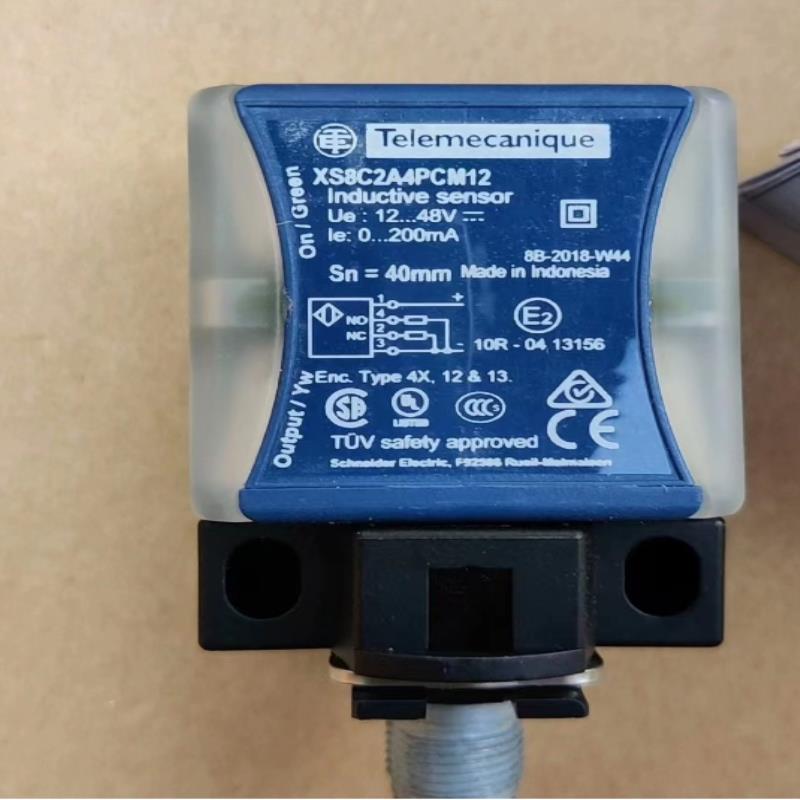 配件施耐德 XS8C2A4PCM124A1DPG13XCSE7311XZC-P1241L5议价