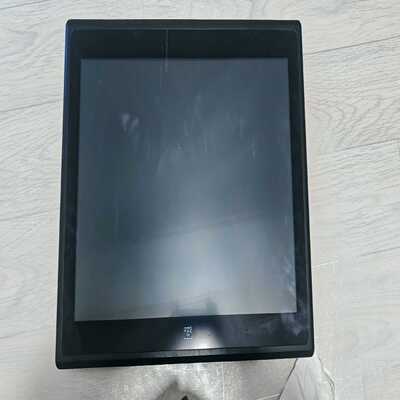 IEI显示器，DM-F22A/PC-R21显示器，如图成色好【侨报商行】