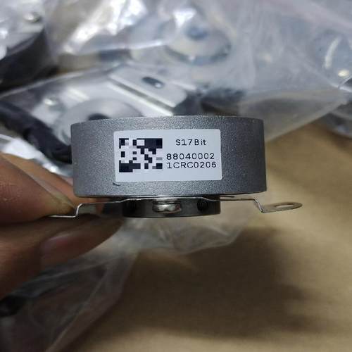 S17Bit编码器，外圆尺寸35mm，内径直6mm直孔。成色询价