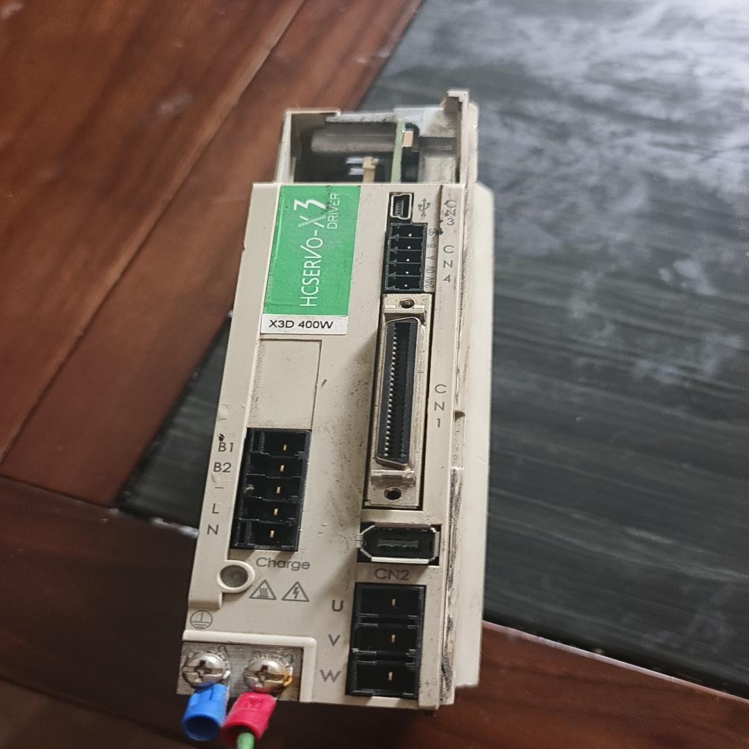 HCFA禾川伺服驱动器SV-X3DA040A-D  400W~询价