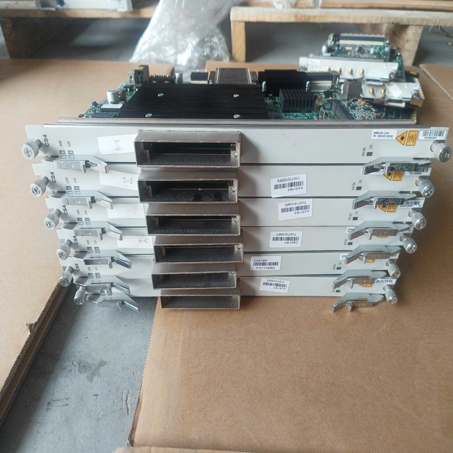 询价~中兴CS4 N4M2CS4 100G波分板卡  20几个