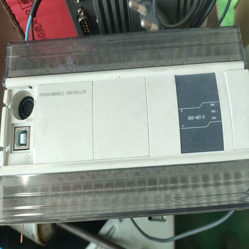 信捷XD3-48T-E，，9成新，~询价