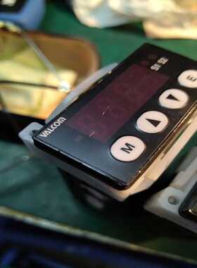 闲置VALCOM沃康VGM-2SO-A3-1-4称重传感面板--议价商品