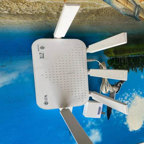 中兴E2633 WIFI6全千兆功能，带适配器，~议价