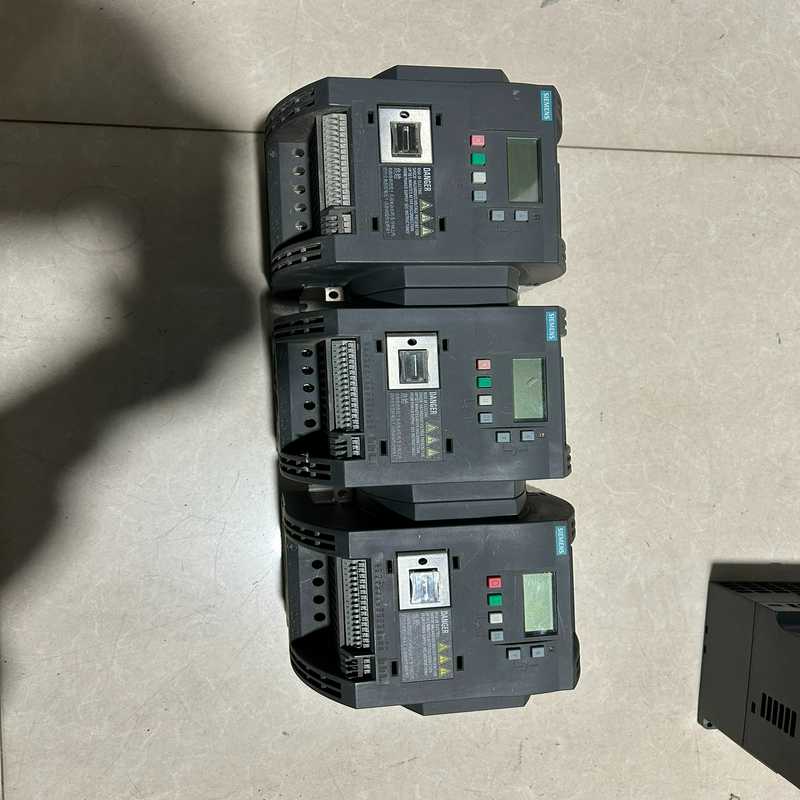 变频器6SL3210-5BE23-0UV0    3K~询价