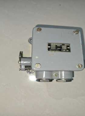 锁门开关  限位开关，AM1开关【侨报商行】