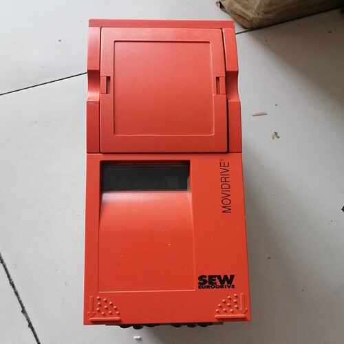 SEW变频器  MDS60A0110-5A3-4-00  变~询价