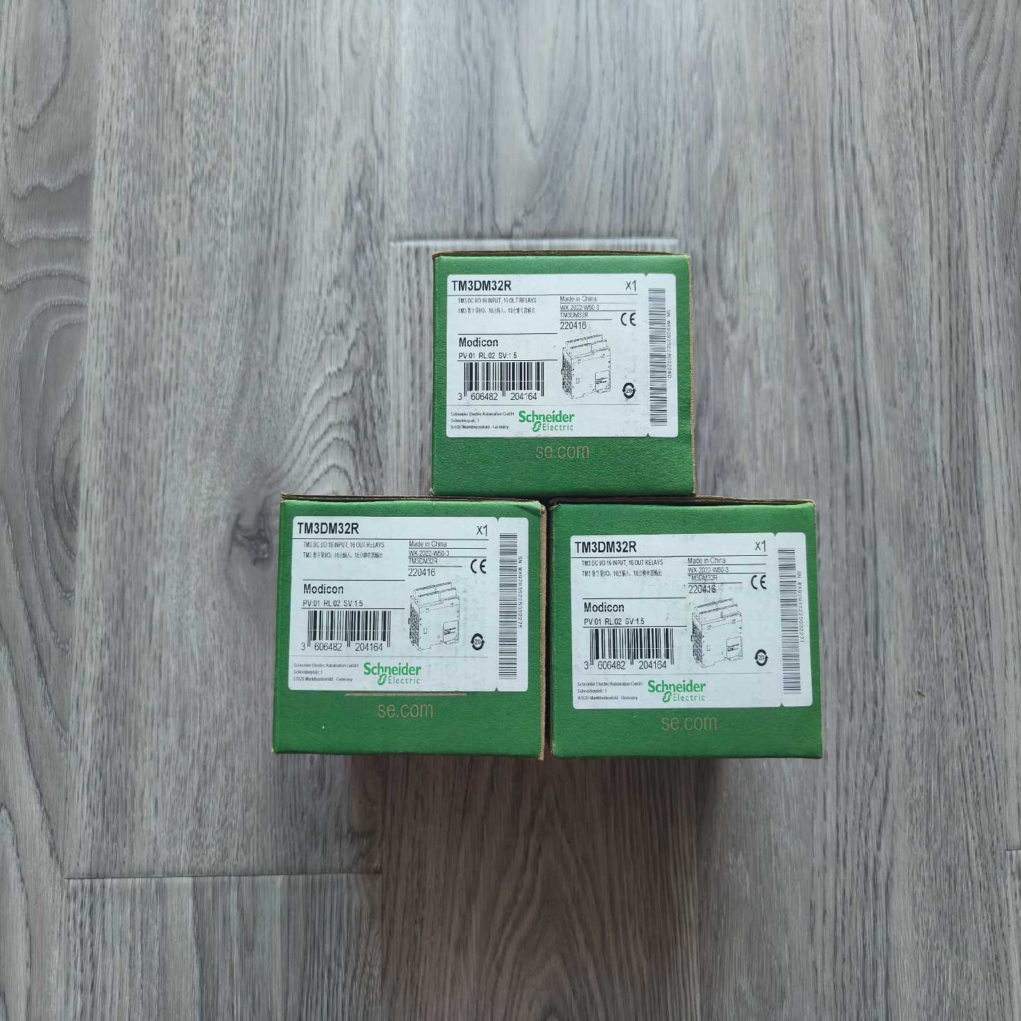 议价【出】全新施耐德TM3DM32R编程控制器