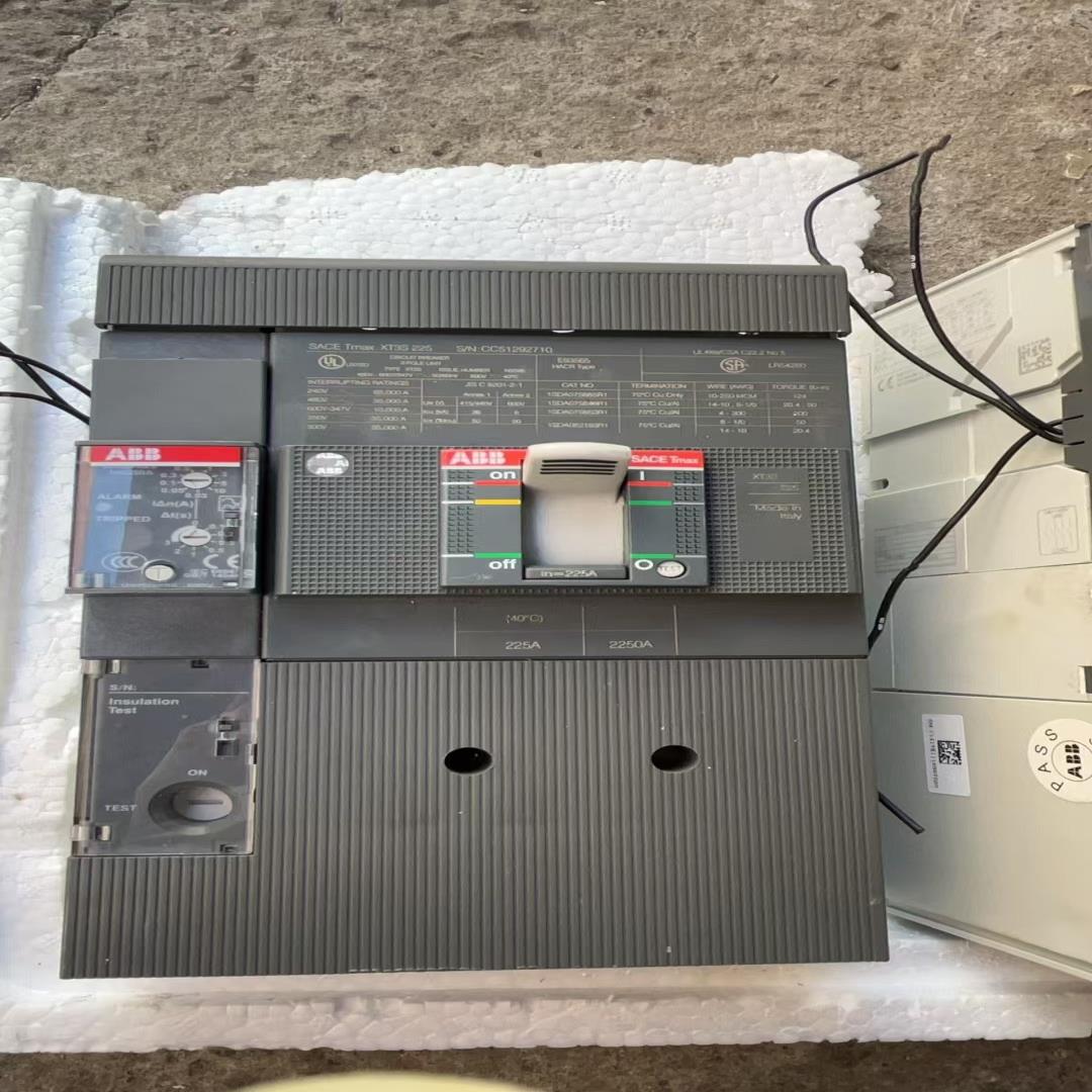 ABB塑壳断路器带漏电        XT3S 225  2~询价