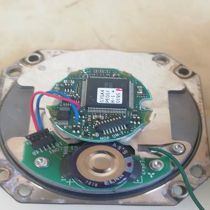 三凌编码器 OSA18-130，安川B1700