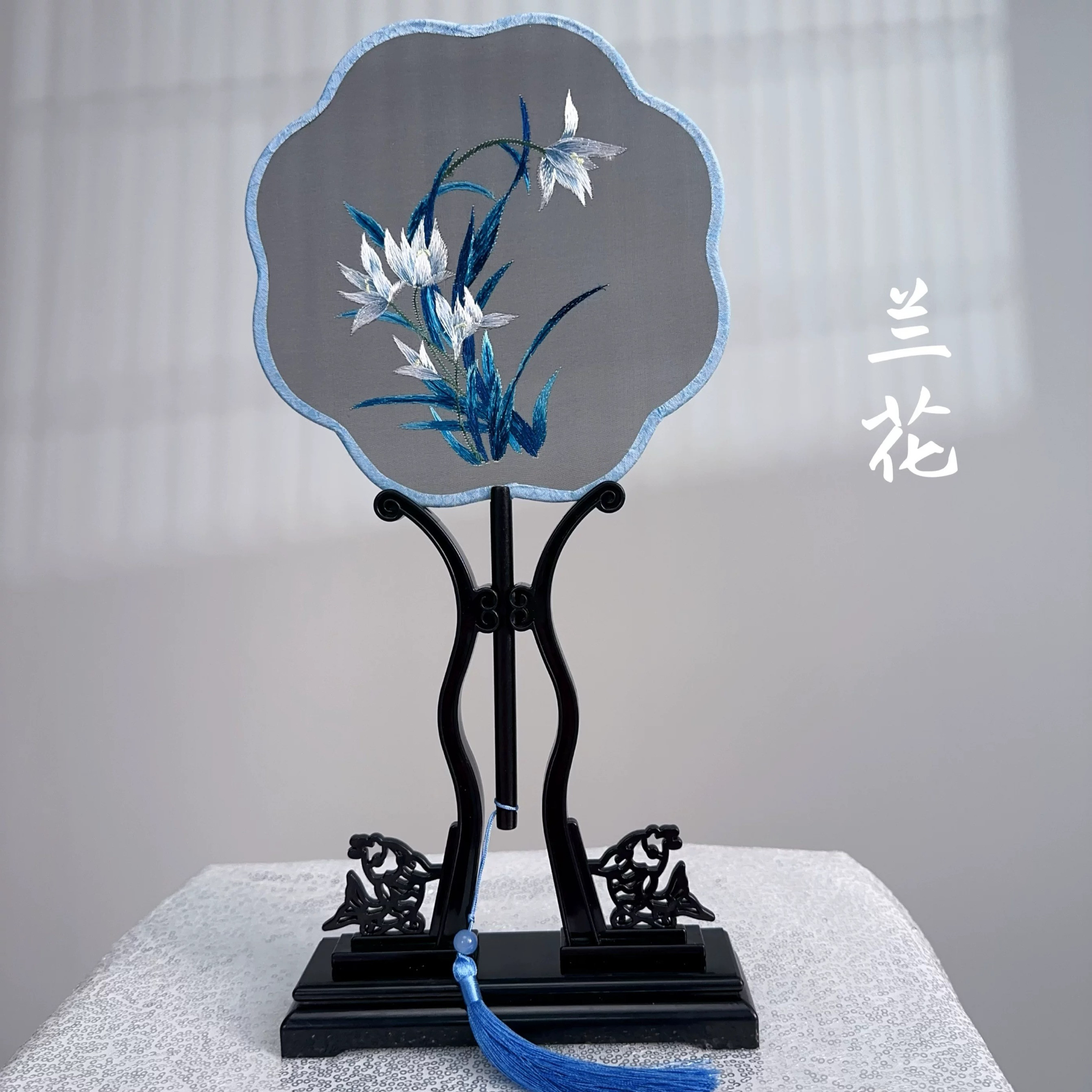 梅兰竹菊古风团扇双面刺绣汉服旗袍古装扇子舞蹈圆扇道具礼扇夏