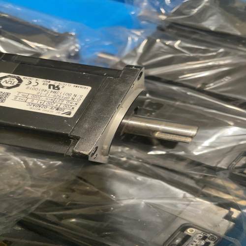 班美萝安川电机SGMJV-02ADA2C拆机包好有十几个单价--议价商品