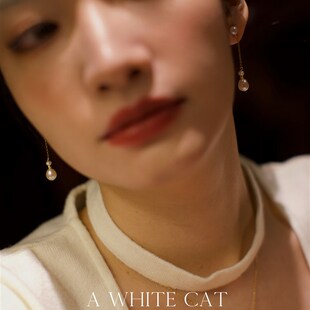 一白阿猫 精致小灯n泡天然珍珠百搭不掉色耳环 蚊香盘无耳洞耳夹