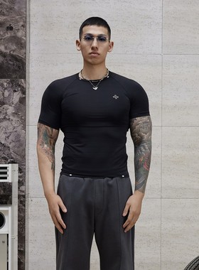 Basic Unit 基本单元 修身短袖弹力紧身透气运动速干T恤男健身衣