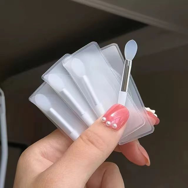 迷你版硅胶唇刷唇膜专用小刷子唇釉出彩化妆刷唇刷凡士林环保唇刷