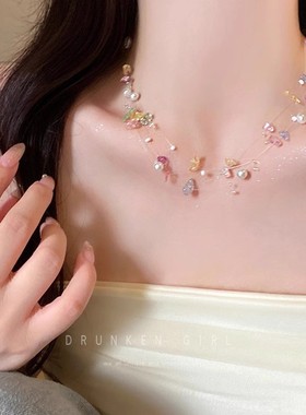 铜树脂项链 多巴胺彩色串珠项链女2025新款轻奢高级感锁骨链颈链