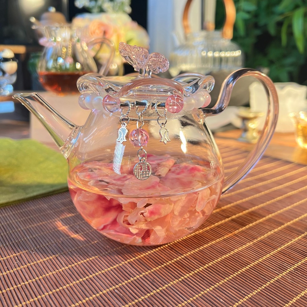 【上新带串珠】蝴蝶花口壶450ML耐高温女士泡茶壶煮茶带滤网茶具