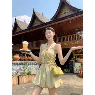 复古时尚 新款 收 气质V领挂脖连衣裙女2025夏季 适合小个子裙子法式