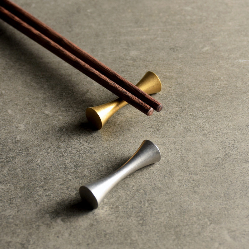 Japanese-Style Metal Chopstick Stand Sleek Tableware