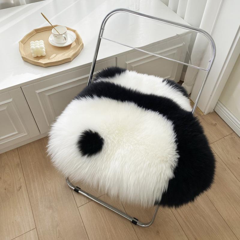 熊猫沙发靠枕真羊毛熊猫背影抱枕可爱床上纯羊毛靠垫沙发客厅靠枕