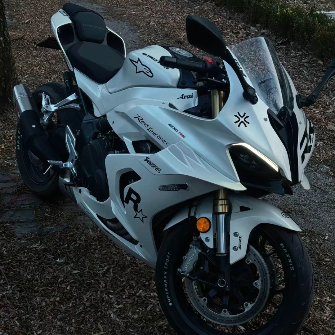 适用赛600RS改装贴花赛800个性拉花装饰贴纸拉花划痕遮挡配件