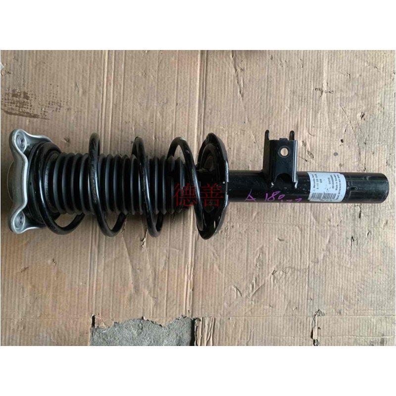 适用奔驰177A180A200A260A250A220A160脚踏板1773231100