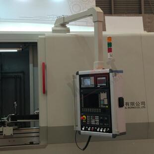 吊臂控制箱旋臂箱连接组件数控机床悬臂系统操作箱摇臂支架