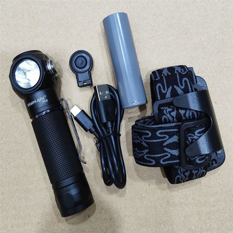 多功能拐角手电筒2000流明家用点烟器21700电池可充电磁铁BD16