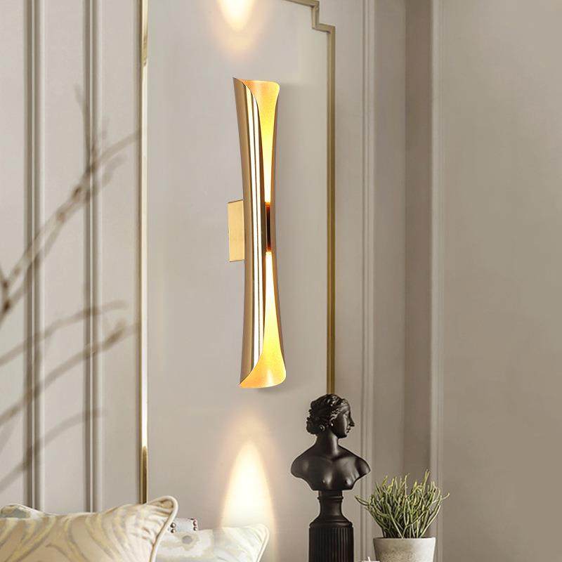 北欧卧室床头led铁艺壁灯设计师极简客厅背景墙长条过道楼梯灯具