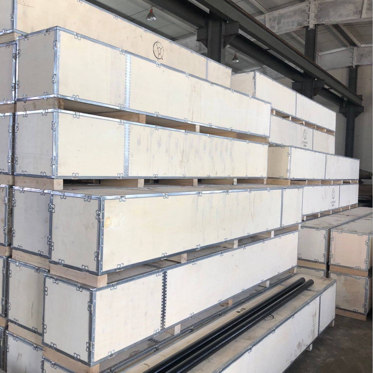 浙江厂家供应胶合板钢边箱钢带箱 折叠箱卡扣物流仓储包装木箱