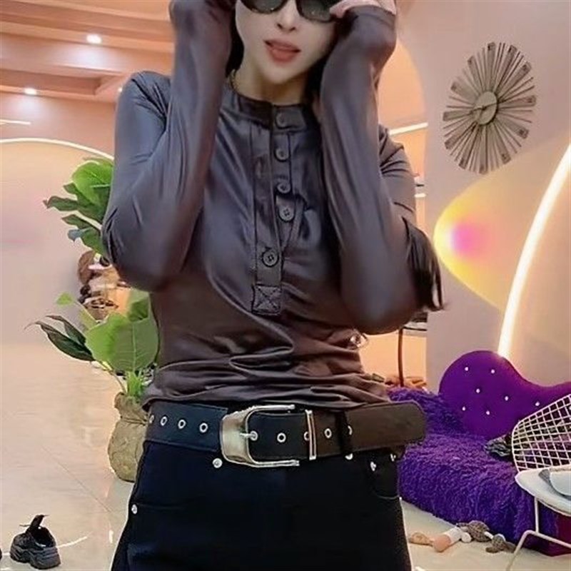 秋冬季新款简约时尚pu皮长袖T恤女修身显瘦皮衣百搭打底上衣小衫