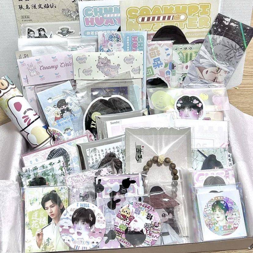 9.9成毅饭制随心配超值数量感高级set小卡周边莲花楼立牌吧唧都有