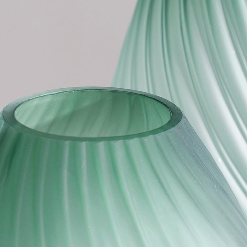 轻奢高端大花瓶落地摆件客厅插花2021新款高级感高档餐桌玻璃摆件