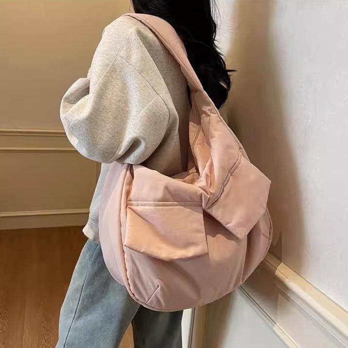 休闲大容量尼龙布包包女2025新款轻便百搭斜挎包通勤单肩包托特包,箱包皮具/热销女包/男包,托特包,淘宝优惠券,粉丝福利购,淘宝优惠卷