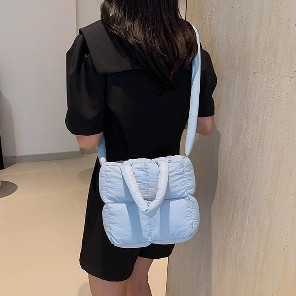韩系羽绒托特包女士2025新款秋冬大容量百搭单肩斜挎包柔软腋下包,箱包皮具/热销女包/男包,托特包,淘宝优惠券,粉丝福利购,淘宝优惠卷