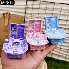 三丽鸥魔法立体钥匙扣书包屋创意玩具新品卡通挂件3D娃娃折叠弹爆